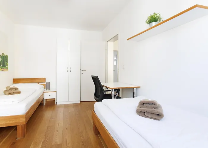 Spacious Group With Balcony Vienna