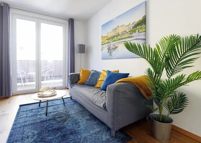 Apartment Spacious Group With Balcony *