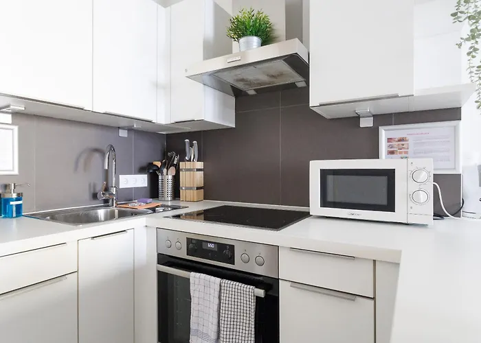 Spacious Group With Balcony * Vienna